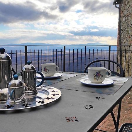 Ermione Apartment Castiglione dʼOrcia Екстериор снимка