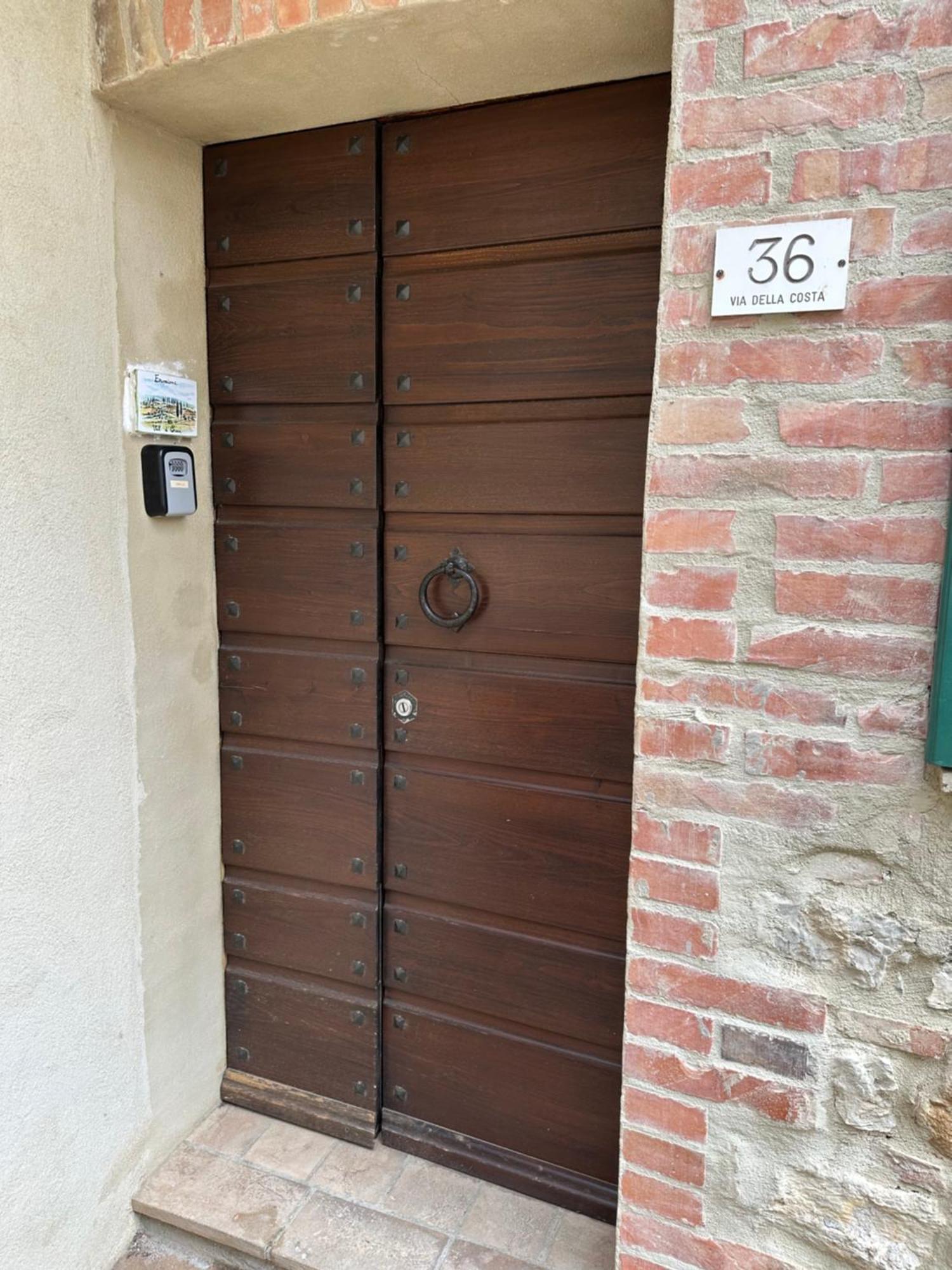 Ermione Apartment Castiglione dʼOrcia Екстериор снимка